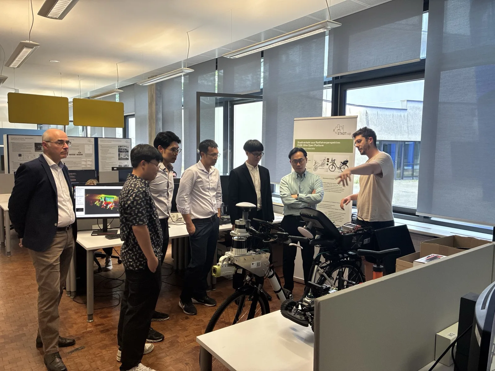 Visitors during the lab tour