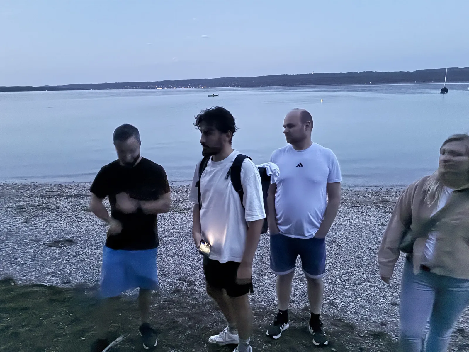 Lab members at the lakeside